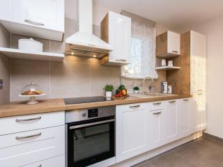 Villa with Private Heated Pool - 7