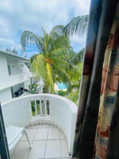 Beachfront 1-Bedroom Apt with Sunset Views - BWC4 - 8