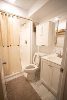 Blue Boho Music and Meme House Four Bedroom Home with Arcade near Westport Plaza - 3