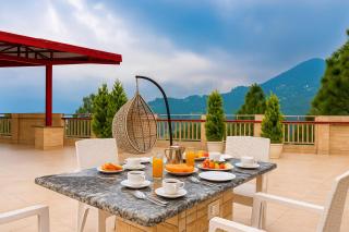 Hotel Shiva Lake Mussoorie - 360 Degree View - Free Parking - 4