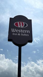 Western Inn & Suite Grinnell IA - Grinnell - 0