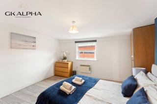 Castle Street Apartment - Perfect for Contractor and Family Stays 2-Bedroom Apartment in Reading City Centre, Walking Distance from Transportation Hubs, with Wi-Fi & Long Stay deals - 2