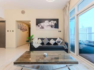 Heart of Dubai Marina - Sleeps 6 People - Minutes to JBR Walk, Private Hot Tub - 5