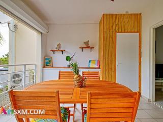 Appartement cosy à Grand Case avec terrasse, parking sécurisé et Wi-Fi - FR-1-734-77 - 1