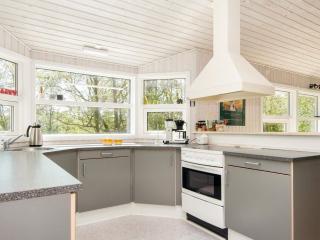 8 person holiday home in Glesborg-By Traum - 4