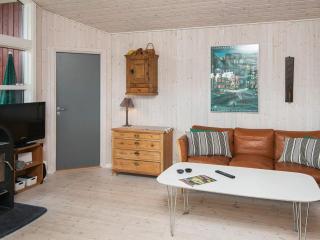8 person holiday home in Glesborg-By Traum - 6