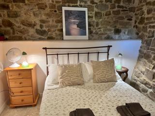 La Petite Bastide-Central Apartment in Neffies - 2