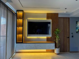 Luxury Poblado Apt Patio Bonito Brand New! Modern - Medellín - 8