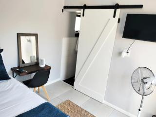 Easy Inn Guesthouse - 6