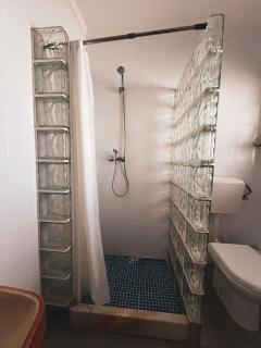 Philip's Beach House - 5