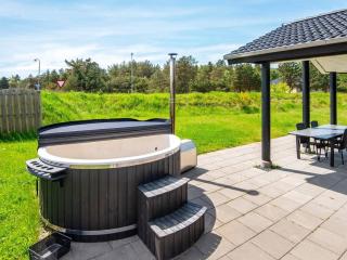 5 star holiday home in Rømø - 1
