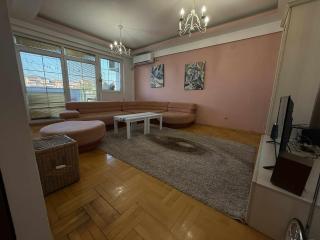 Lovely apartment in district Aerodrom In Skopje - Skopje - 0