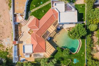 D&v Luxury Home - By Searly - 9