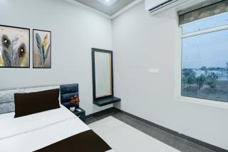 Hotel O Hatoj - 0