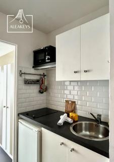 LE CLAPOTIS, Studio avec terrasse quartier port , wifi - 8