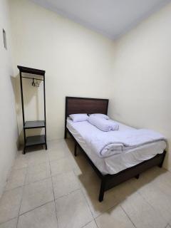 Anugrah Syariah Homestay Ciperna - Cirebon - 8