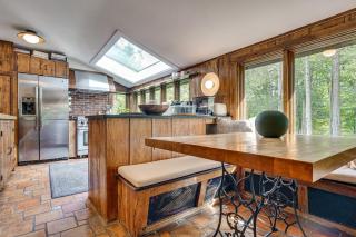 15 Mi to Long Island Sound Bedford Winter Retreat - 3