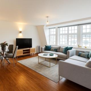 Marvelous Located Prime Mayfair Penthouse Bond Street Sleeps up to 6 - 0