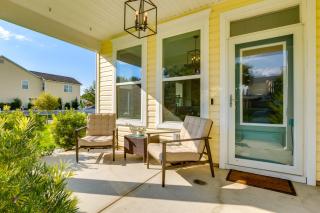 Coastal Home with Yard Less Than 1 Mi to Old Town Bluffton! - 9
