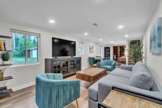 Dual Saunas Beautifully Renovated in 2024 - 8