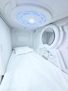 Qo'noq capsule airport hotel - - 1