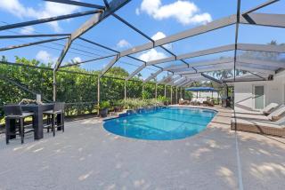 Bimini Breeze - Updated Island Retreat with Pool & Beach Access - 8