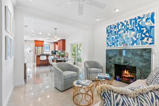 The White Flamingo - Tropical Pool Escape with Guest Cabana - 7