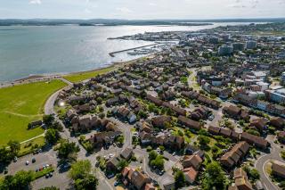 Shell Cove - With Sunny Rear Patio Near Harbourside Park - Poole - 7