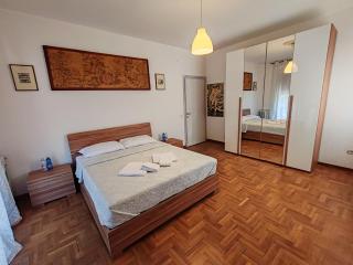 Tarak palace Inn - 9