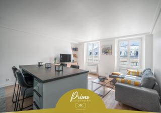 Le Versailles Soleil Classé 3 étoiles Charme & vue Chapelle Royale - 0