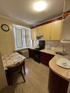 Bright and Comfortable Central Flat - 8