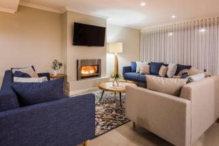 'Azure' Beachside Resort Escape for Groups - 3