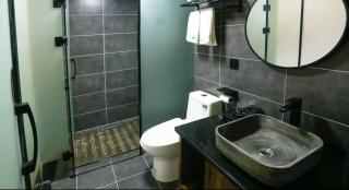 Huaqianshu Theme Inn - 1