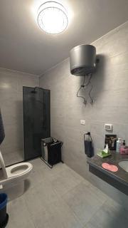 شقة داخل كمبواند Kayan grand haightsرقم هاتف صفر صفر اتنين صفر واحد واحد صفر اتنين اربعه ثلاثه صفر 222 - 4