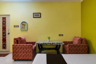 Hotel O Nandhini Guest House - 4