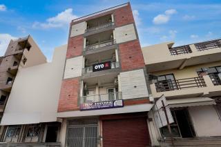 Hotel O RV Residency - 6