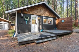 Beargrass - near Mt Rainier - grill, soak & relax - 8