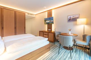 Strandhotel Seerose - Kölpinsee - 7