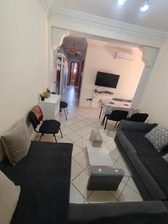 Bright Air Conditioned Apartment Near City Center - Marrakech - 5