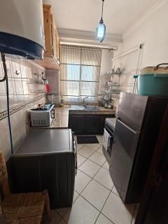 Bright Air Conditioned Apartment Near City Center - 1