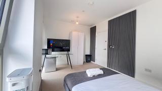 Riverside Rooms and Apartments - 3