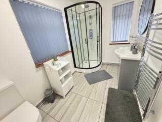 Gatwick Studio - 4