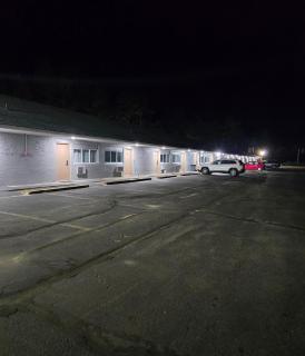 Nashoba Valley Inn & Suites - 5