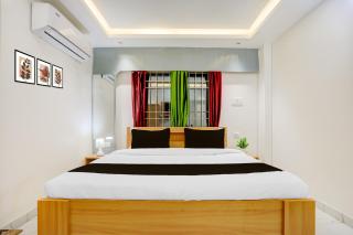 Hotel O Sagar Luminoire Hotel & Banquet Hall - Gulzārbāgh - 1