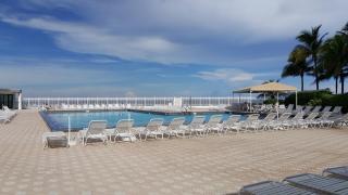 Beach condo with great views for your worry free vacation in Hollywood FL - 1