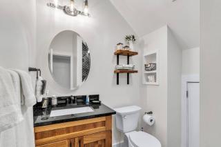 The Chateau de James by The Arbor Collection - Ann Arbor - 7