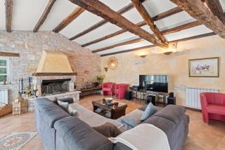 Villa Karim with private pool and BBQ - 3