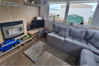 Meadow View 3-Bed Caravan - Sleeps 8 - PetFriendly - Skegness - 3