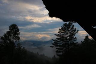 TREE HOUSE with 850 feet ZIP LINE - - 5