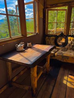 TREE HOUSE with 850 feet ZIP LINE - - 1